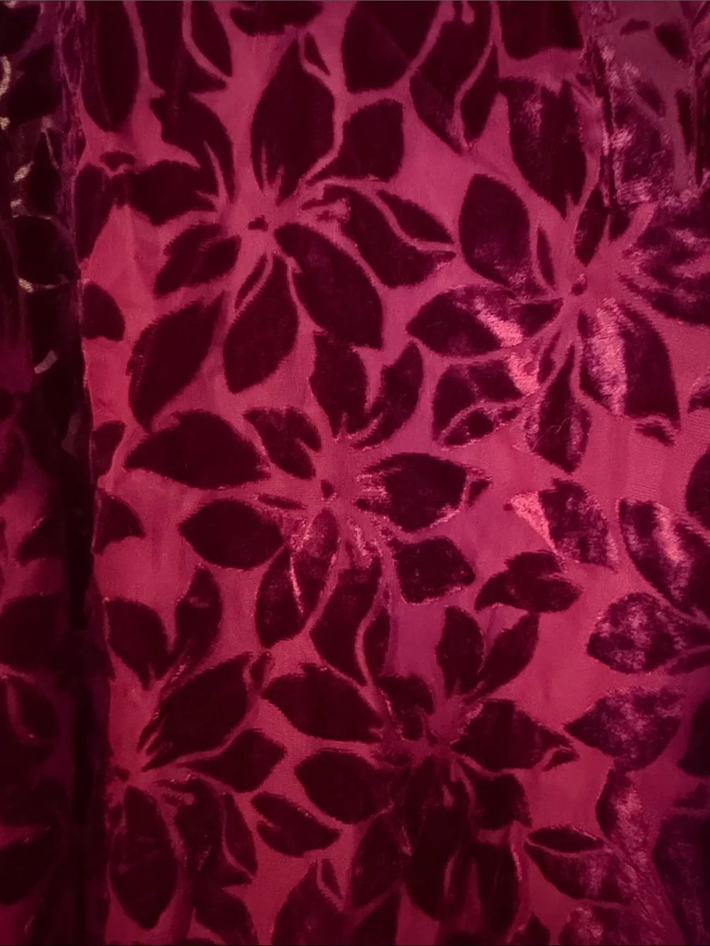torrid Velvet Floral Tunic in Deep Magenta and Black - Picture 3 of 4